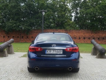 Infiniti Q50 3,0T 405 KM 7AT - Mocy moc!